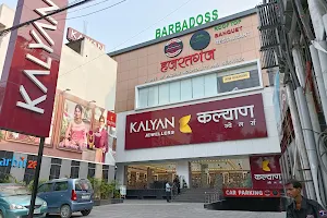 Kalyan jewellers image