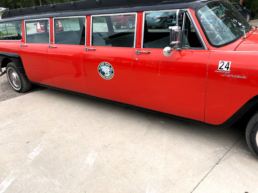 Auto Body Shop «Maaco Collision Repair & Auto Painting», reviews and photos, 355 Treck Dr, Tukwila, WA 98188, USA