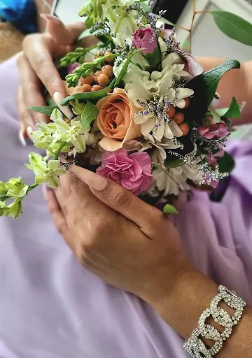 Florist «North End Florist», reviews and photos, 403 N Charlotte St, Pottstown, PA 19464, USA