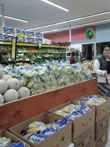 Grocery Store «C-Town Supermarkets», reviews and photos, 1662 New York Ave, Huntington Sta, NY 11746, USA