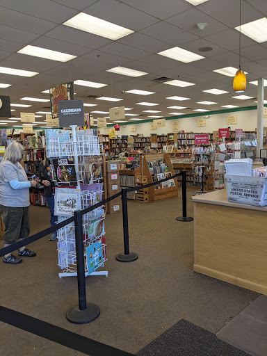 Book Store «Half Price Books», reviews and photos, 2025 S Hurstbourne Pkwy, Louisville, KY 40220, USA