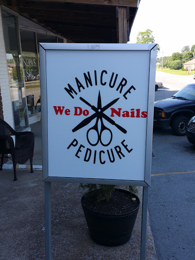 Beauty Salon «Bags N Guns», reviews and photos, 1031 Park St, Westmoreland, TN 37186, USA