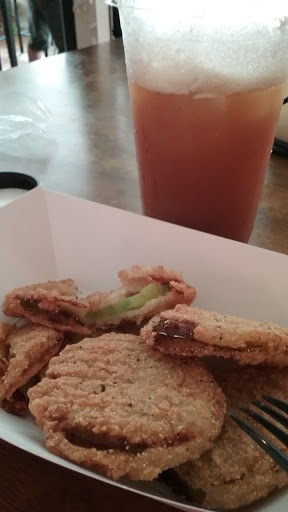 Restaurant «The Pineapple Tea Room & Coffee Shoppe», reviews and photos, 604 Colwyn St, Cumberland Gap, TN 37724, USA