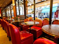 Atmosphère du Restaurant Café Le Nazir à Paris - n°3