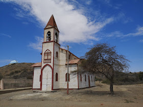Iglesia antigua lobitos