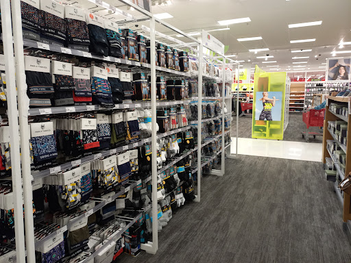 Department Store «Target», reviews and photos, 40 W 225th St #50, Bronx, NY 10463, USA