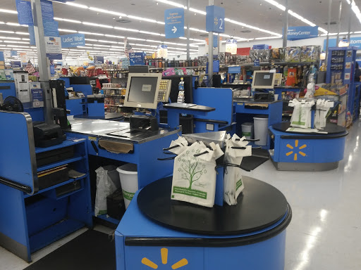 Discount Store «Walmart», reviews and photos, 2225 Plaza Pkwy, Modesto, CA 95350, USA