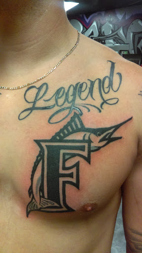 Tattoo Shop «Sincity Tattoo», reviews and photos, 10751 Glenoaks Blvd, Pacoima, CA 91331, USA