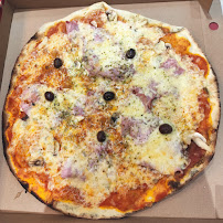 Plats et boissons du Pizzeria Pizza Doume Grasse - n°9