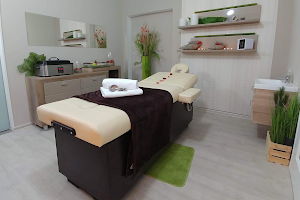 Salon masażu Fanaberia image