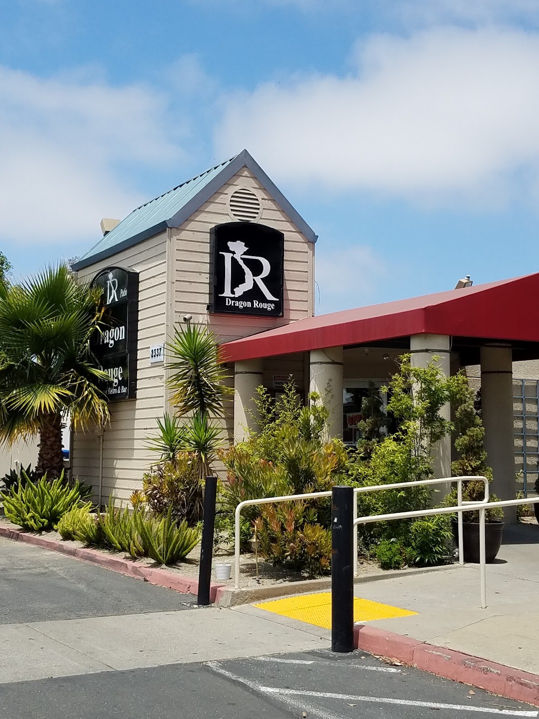 Dragon Rouge Bistro Alameda