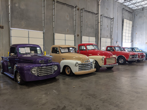 Used Car Dealer «Gateway Classic Cars of Dallas», reviews and photos, 1250 Mustang Dr #500, Grapevine, TX 76051, USA