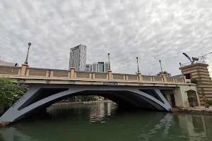 Jambatan Hang Tuah image