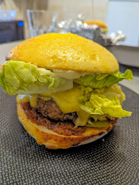 Plats et boissons du Restaurant de hamburgers Gourmet Burger à Pleuven - n°1