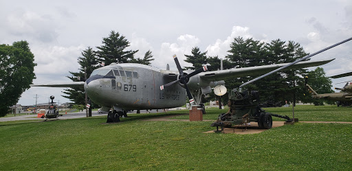 Grocery Store «Fort Campbell Commissary», reviews and photos, 2606 Indiana Ave, Fort Campbell, TN 42223, USA