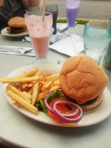 Hamburger Restaurant «Purple Cow Restaurant», reviews and photos, 1055 Ellis Ave, Conway, AR 72032, USA