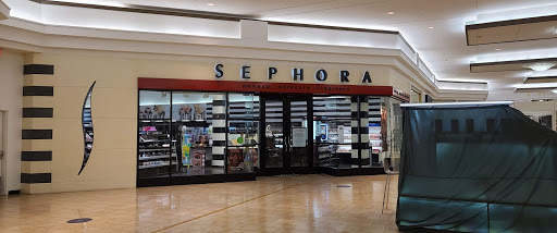 Cosmetics Store «SEPHORA», reviews and photos, 2414 E Sunrise Blvd #2204, Fort Lauderdale, FL 33304, USA