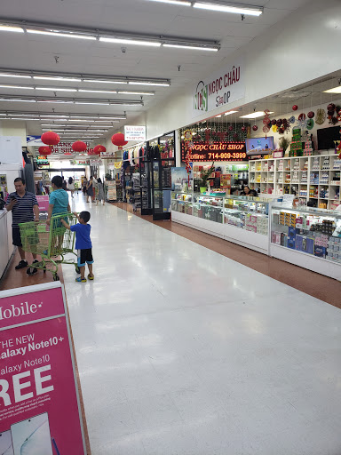 Westminster Supermarket Thuận Phát