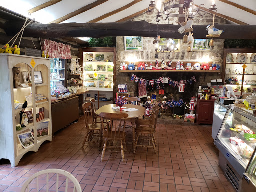 Gift Shop «Washington Memorial Chapel Cabin Shop», reviews and photos, PA-23 #300, Valley Forge, PA 19481, USA