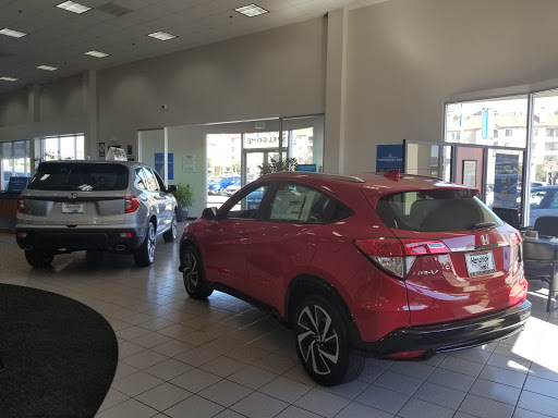 Honda Dealer «Honda of El Cerrito», reviews and photos, 11755 San Pablo Ave, El Cerrito, CA 94530, USA