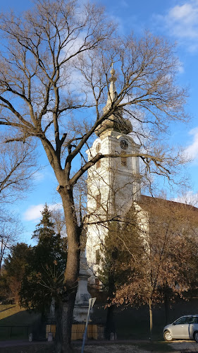 Hozzászólások és értékelések az Dunaföldvári Szent Ilona-templom-ról