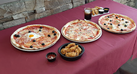 Luca Pizza - Av. Universidad de Salamanca, 10, 41930 Bormujos, Sevilla, Spain