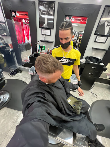 Barber Shop «Red Carpet Barbershop», reviews and photos, 150 N Homestead Blvd, Homestead, FL 33030, USA