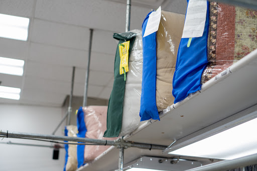 Dry Cleaner «AM Cleaners», reviews and photos, 1350 Marvin Rd NE, Lacey, WA 98516, USA