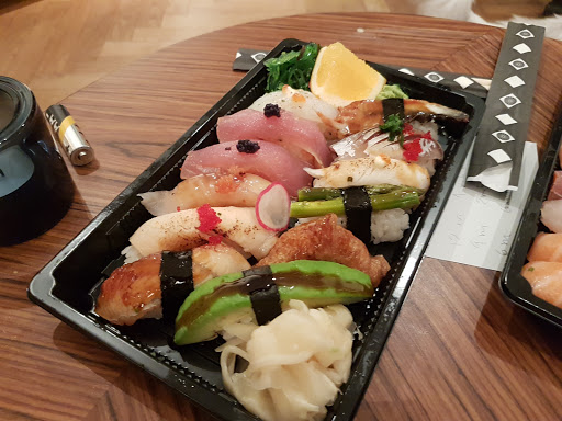 Naked Fish Sushi Bar