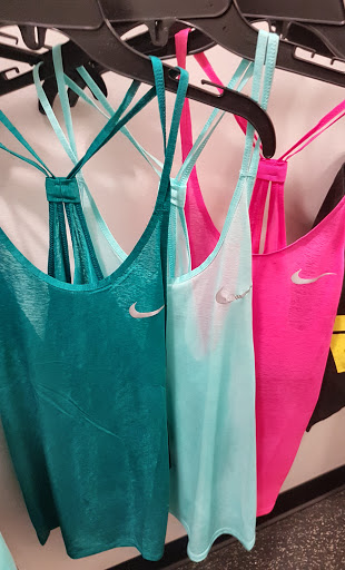 Sporting Goods Store «Nike Factory Store», reviews and photos, 6800 N 95th Ave #590, Glendale, AZ 85301, USA