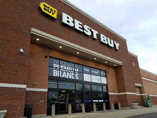 Shopping Mall «Crossroads Plaza», reviews and photos, 213 Crossroads Blvd, Cary, NC 27518, USA