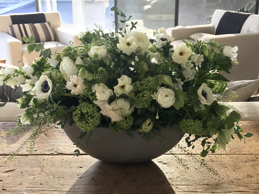 Carolas Floral Designs image