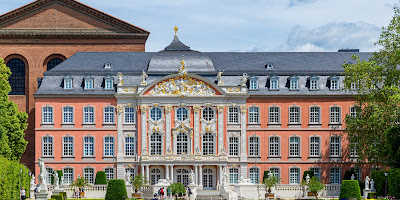 Kurfürstlicher Palais