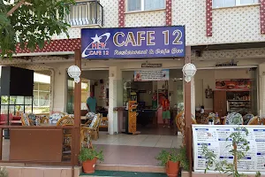 Cafe 12 Bar image
