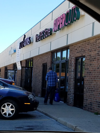 Shipping and Mailing Service «The UPS Store», reviews and photos, 6508 S 27th St #9, Oak Creek, WI 53154, USA