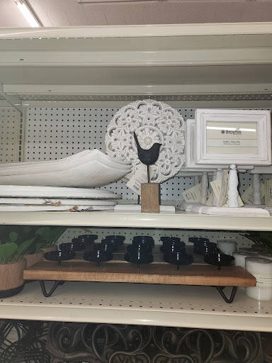 Discount Store «Big Lots», reviews and photos, 610 Las Tunas Dr, Arcadia, CA 91007, USA