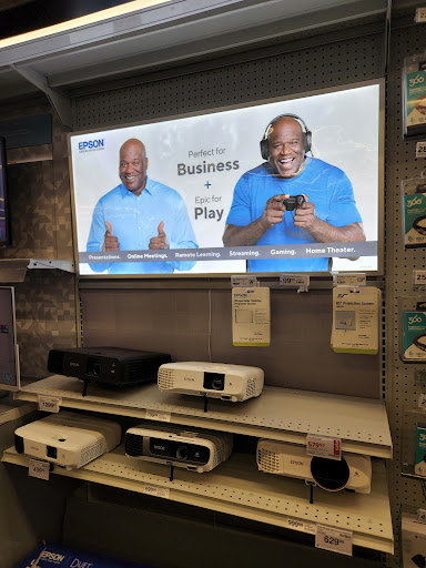 Office Supply Store «Staples», reviews and photos, 3790 E Broad St, Whitehall, OH 43213, USA