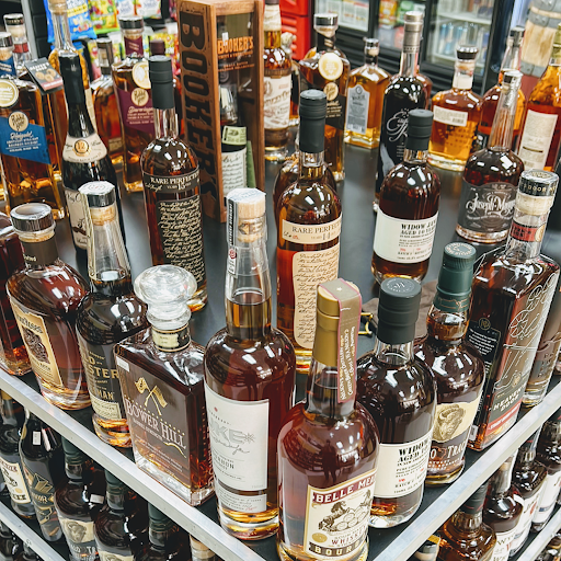 Convenience Store «Convenience Plus», reviews and photos, 308 E Wisconsin Ave, Milwaukee, WI 53202, USA