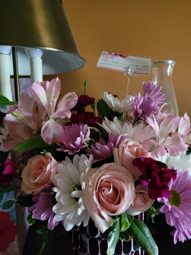 Florist «Novack Schafer Florist», reviews and photos, 680 Nilles Rd, Fairfield, OH 45014, USA