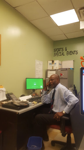 Recreation Center «Greenbelt Recreation Center», reviews and photos, 501 Brielle Ave, Staten Island, NY 10314, USA