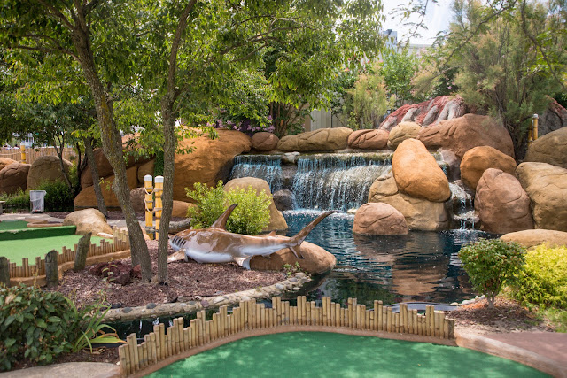 Nick's Mini Golf - Nick's Maui Golf