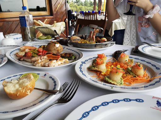 Places to dine tapas in Cancun
