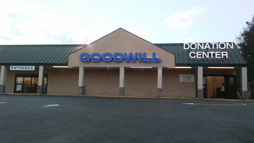 Donations Center «Goodwill of North Georgia: Douglasville Store and Donation Center», reviews and photos