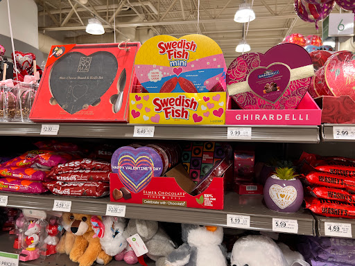 Supermarket «Publix Super Market at Forest Village Shopping Center», reviews and photos, 5032 Capital Cir SW Ste 1, Tallahassee, FL 32305, USA