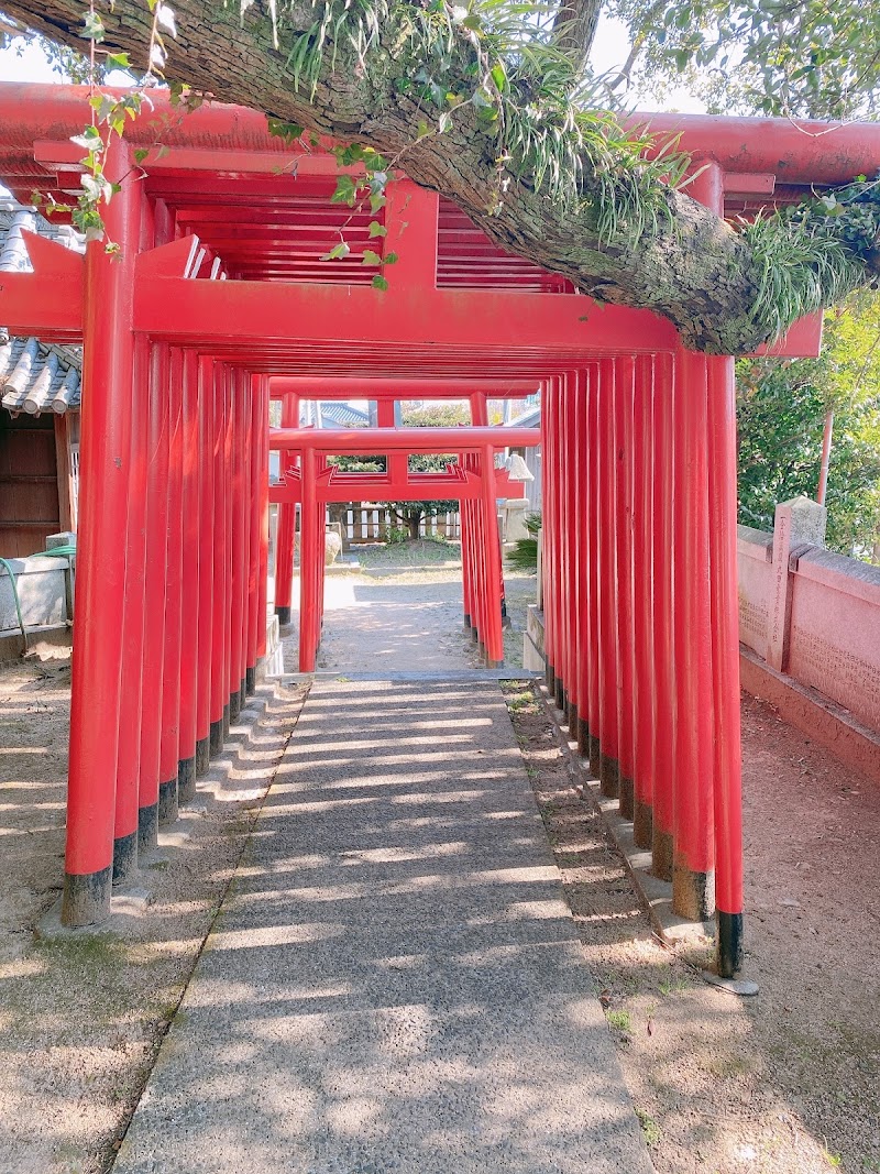 龍神社社務所