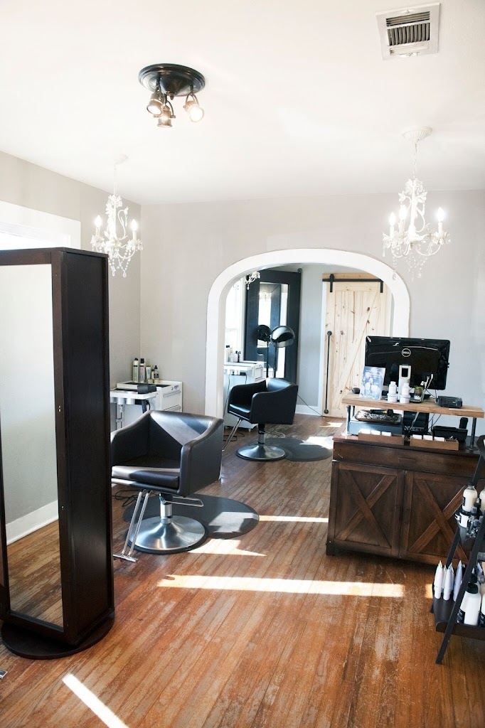 Shear Headcase Hair Salon 78738