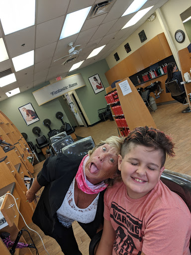 Hair Salon «Fantastic Sams Cut & Color», reviews and photos, 16761 Fishhawk Blvd, Lithia, FL 33547, USA