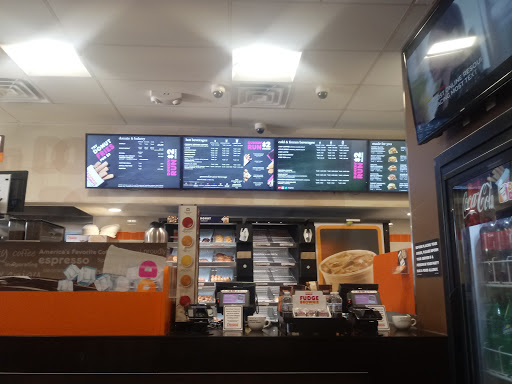 Coffee Shop «Dunkin Donuts», reviews and photos, 6138 Arlington Blvd, Falls Church, VA 22044, USA