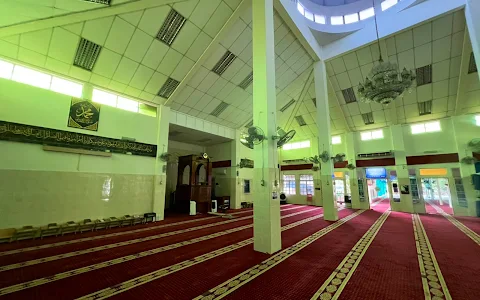 Masjid Kampung Dato 'Abdul Rahman Yassin Kluang image
