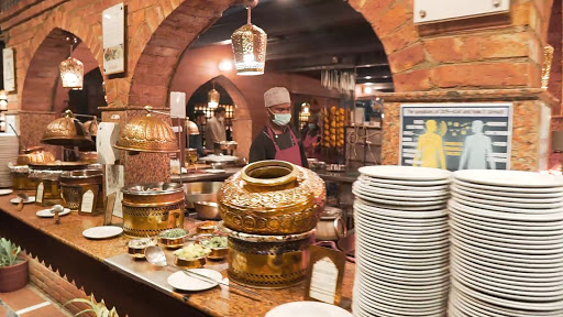 LaL QiLa Restaurant